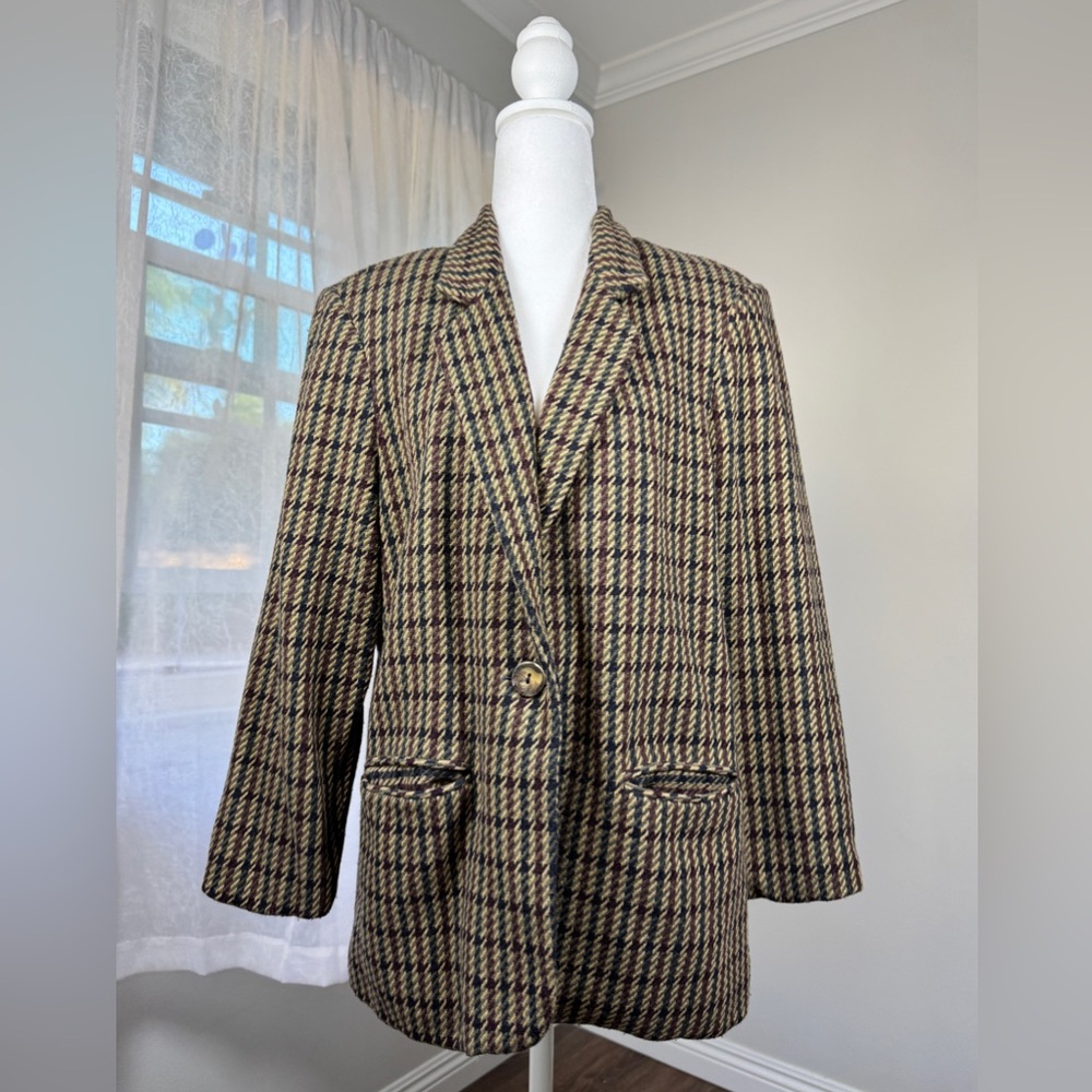 Vintage ‘90s Sag Harbor Brown Plaid Wool Blend Single Breasted Blazer